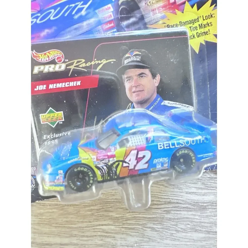 Joe Nemechek #42 Bellsouth 1998 Chevrolet Monte Carlo 1st Edition Hot Wheels H96